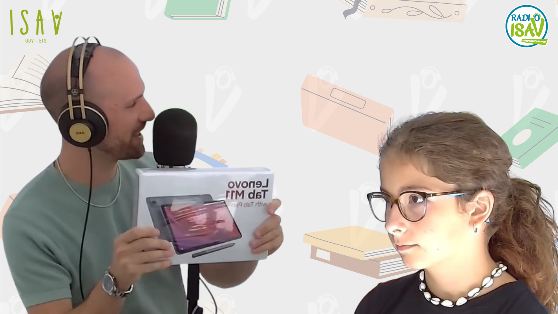 Emma e il dono che guarda al futuro: tablet consegnato da Radio ISAV e Rotary Club